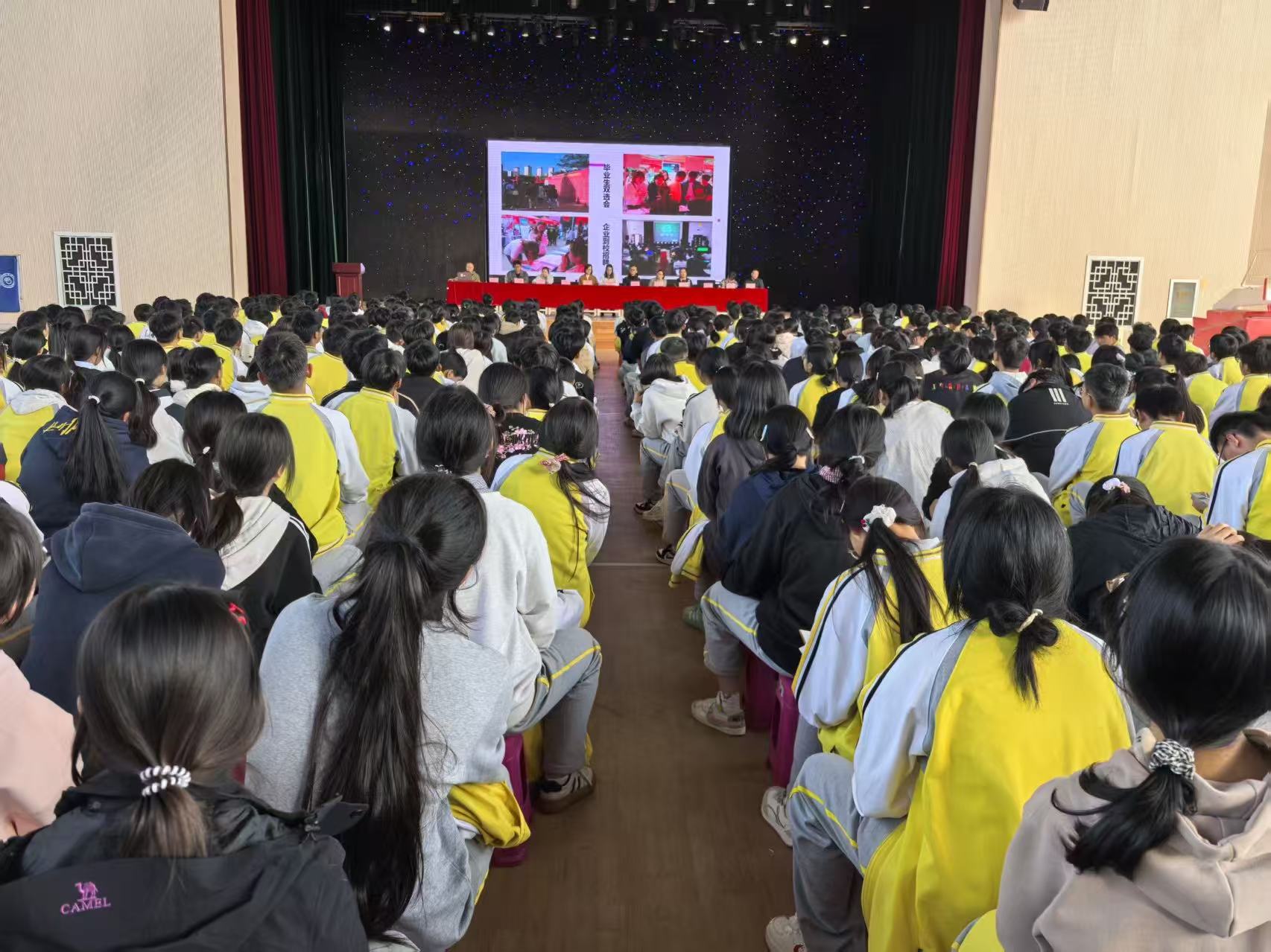 云南农业职业技术学院积极参与昆明市招考院春季招生宣传工作